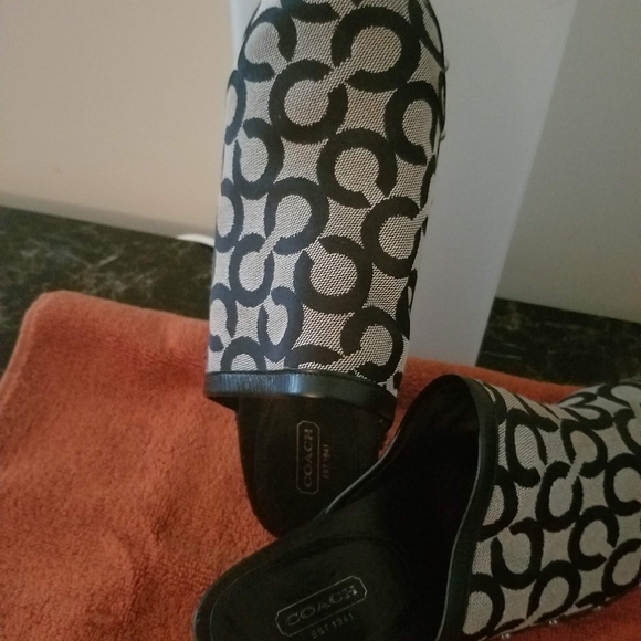 COACH CLOGS! - Picture 1 of 6